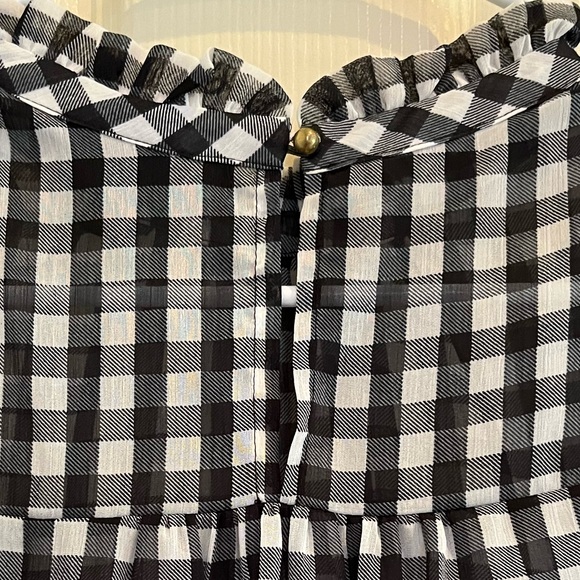 WHO WHAT WEAR checkered top - Picture 7 of 8